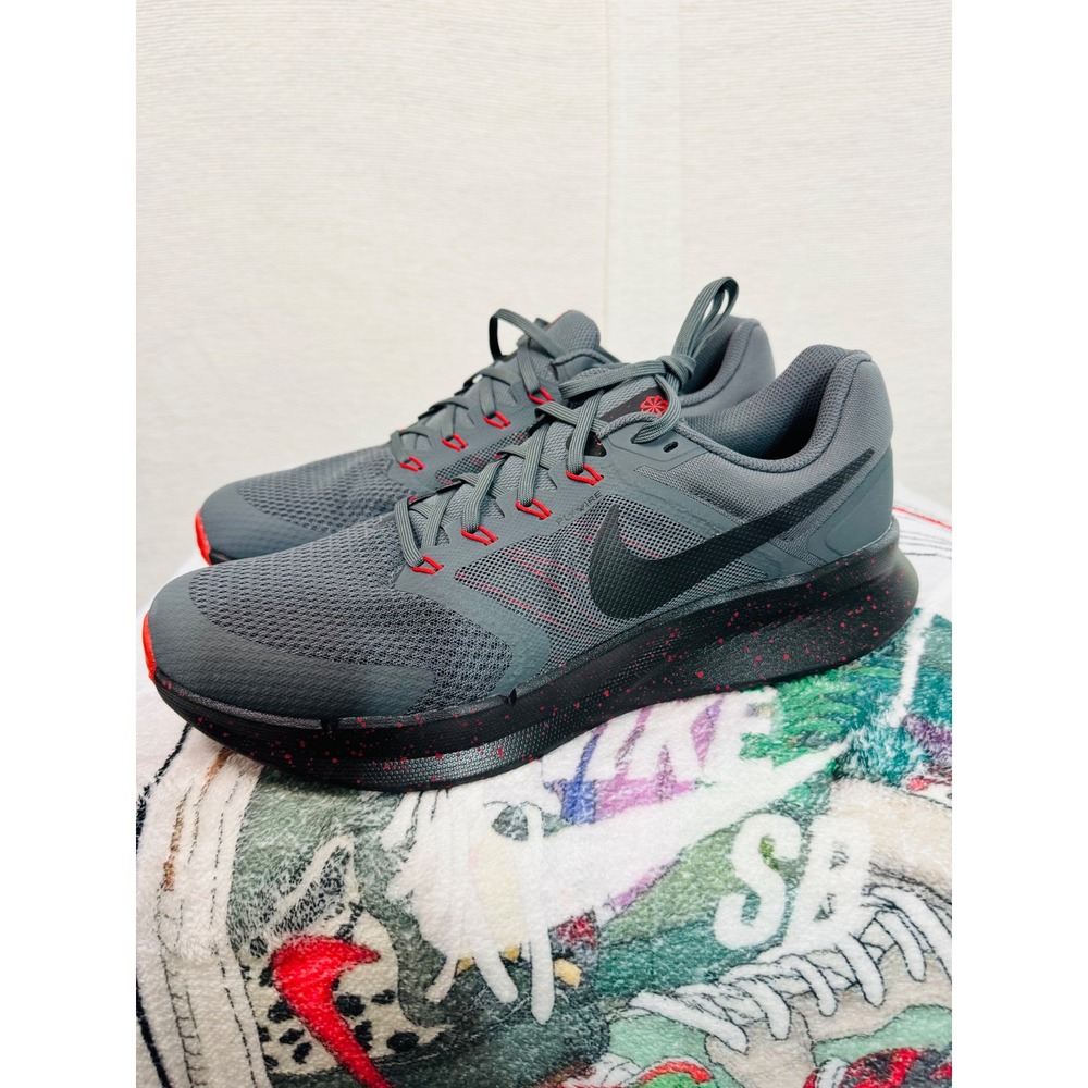 Nike Run Swift 3 Mens Running Shoes Grey Black Red IB3972-021 Size 12